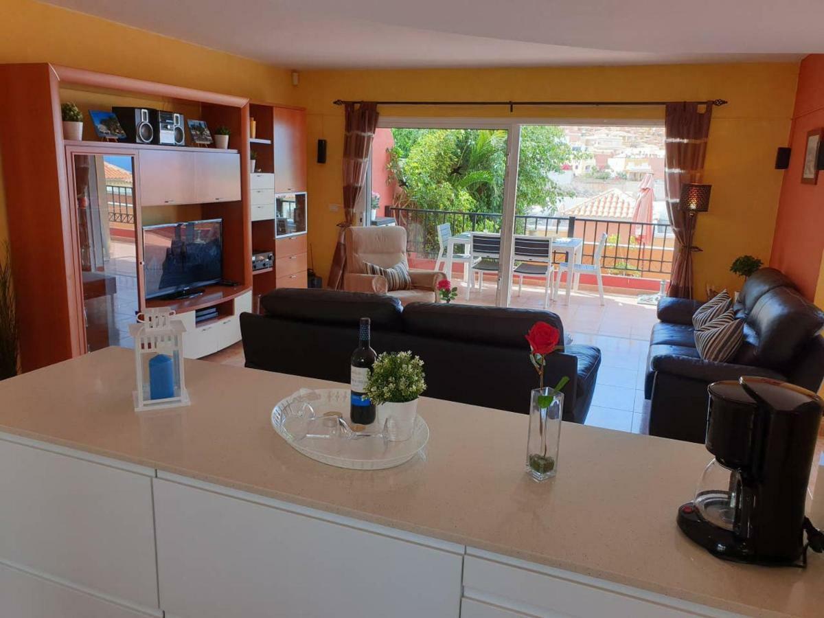 Villa Roque Del Conde With Private Pool, Terrace With Fantastic Sea Views, Wifi, Garden, Garage Adeje Exteriér fotografie