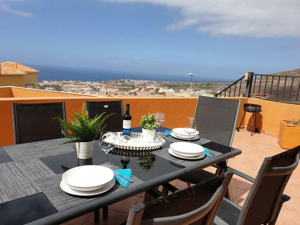Villa Roque Del Conde With Private Pool, Terrace With Fantastic Sea Views, Wifi, Garden, Garage Adeje Exteriér fotografie